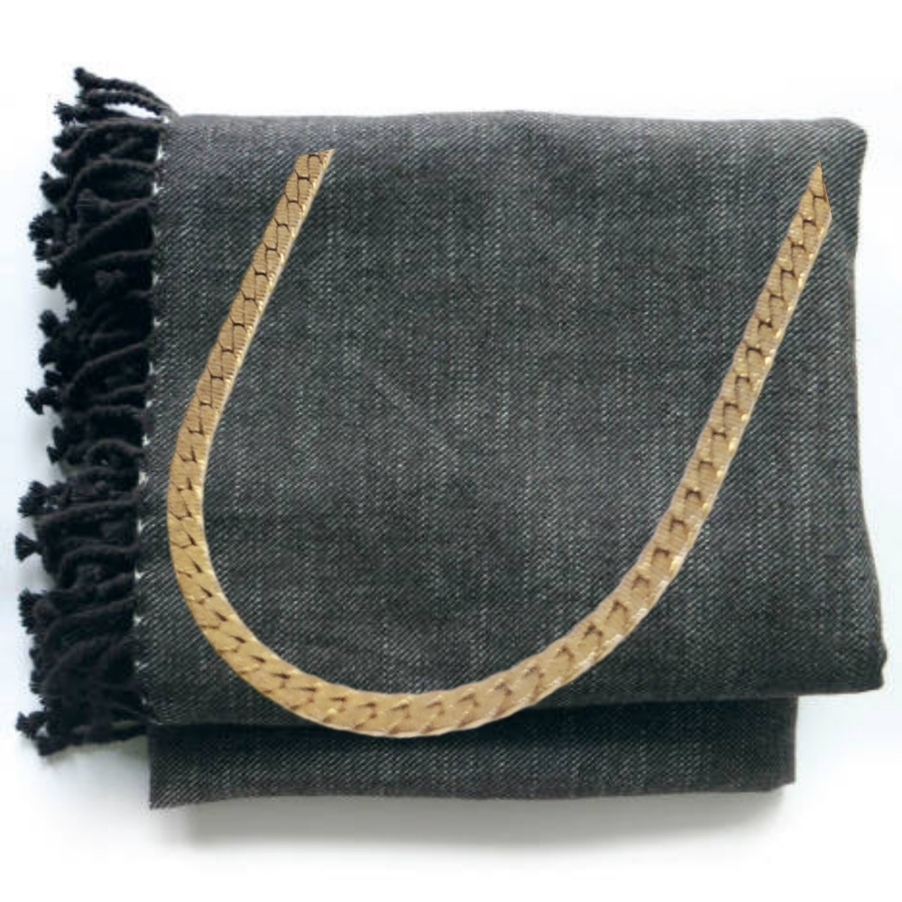 Monet ~ Gold Tone Chocker